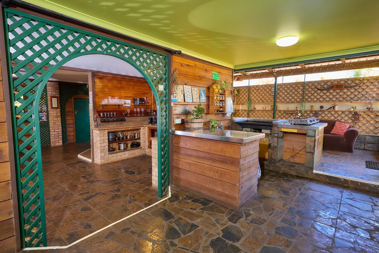 On The Wallaby Eco Lodge يونغابورا المظهر الخارجي الصورة